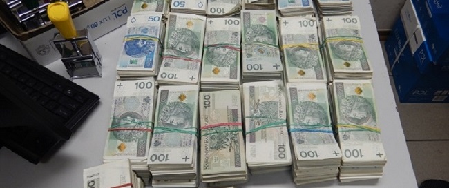 Milioner Pomo e Finansowo Pomoc Finansowa Od Bogatych Ludzi Kontakt